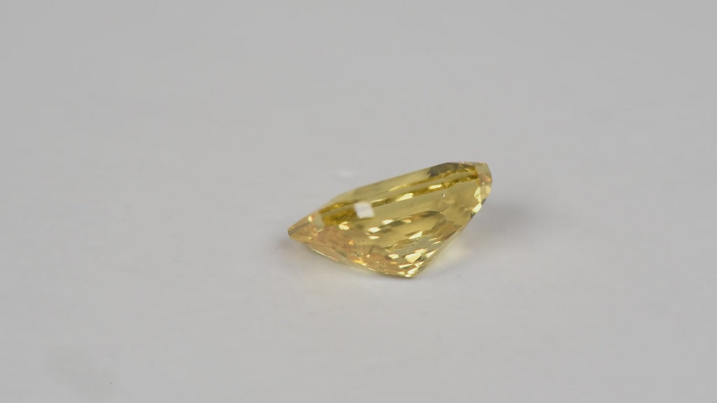 3.03ct Natural Ceylon Yellow Sapphire - Radiant Cut - Unheated & Certifed